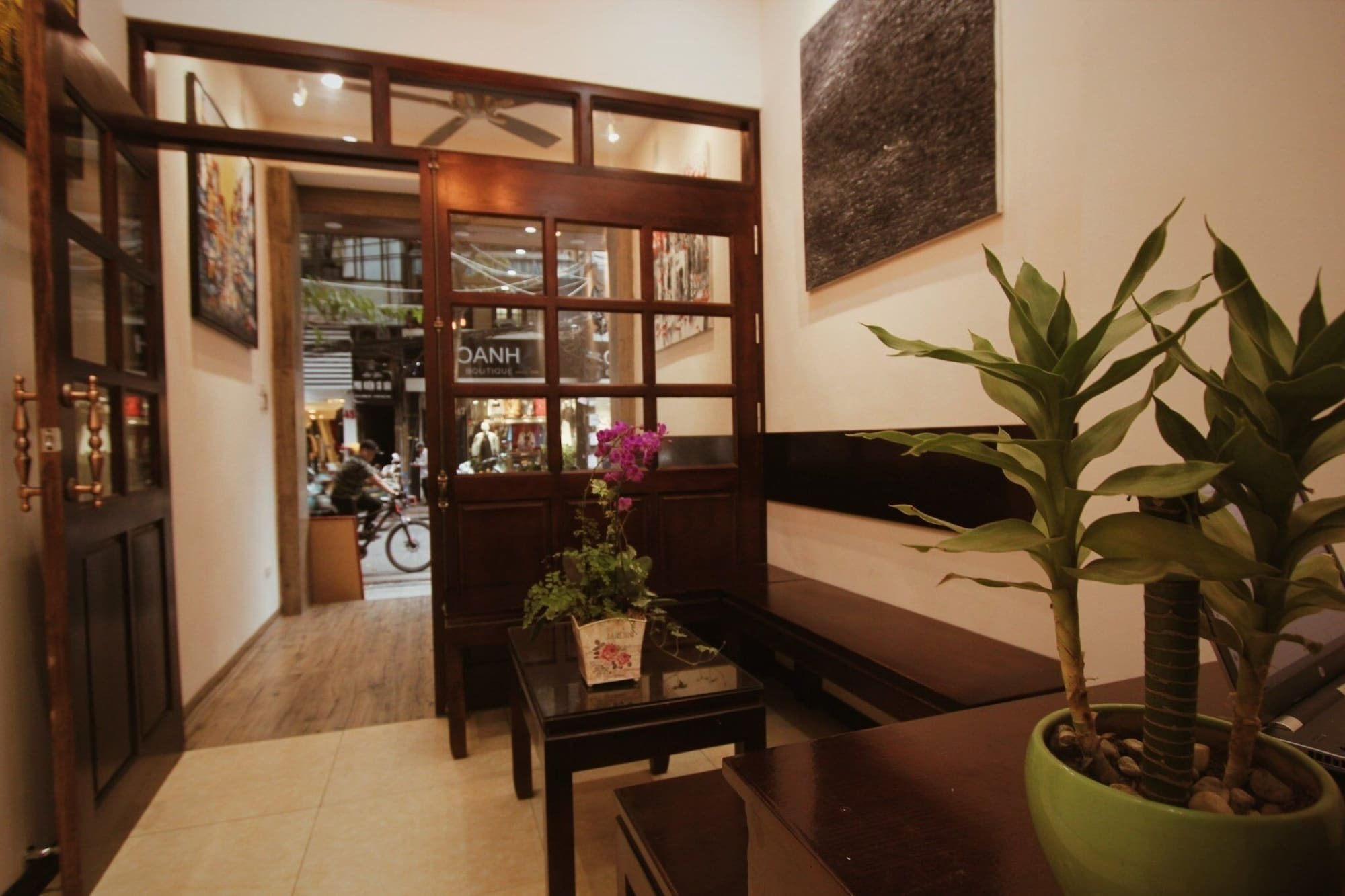 Ellogia Rusta Hotel - Managed By Hostesk Ανόι Εξωτερικό φωτογραφία